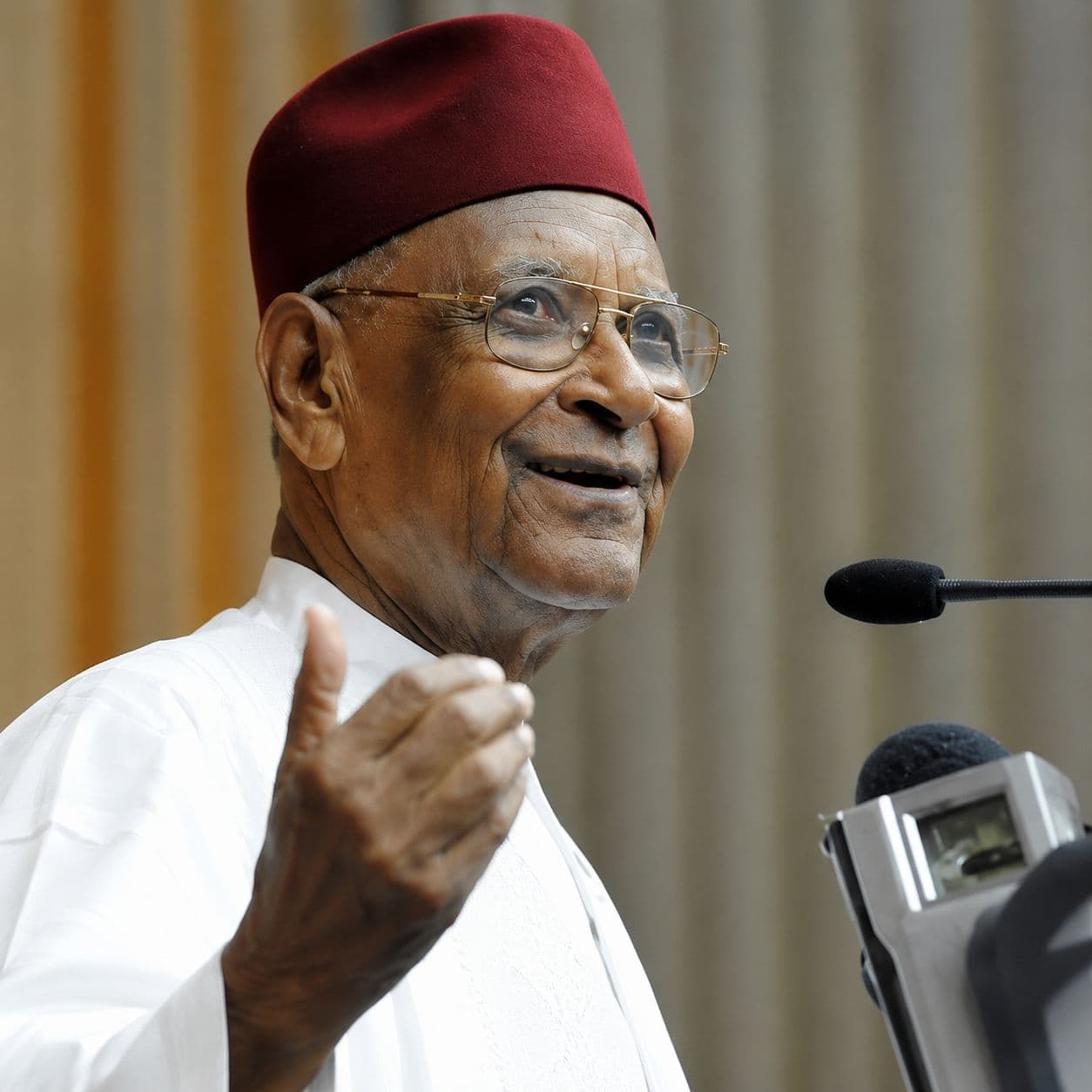 Amadou Mahtar Mbow — Ancien Directeur Général de l'UNESCO